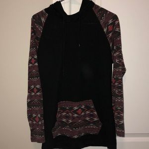 Carbon pull over hooded T-shirt